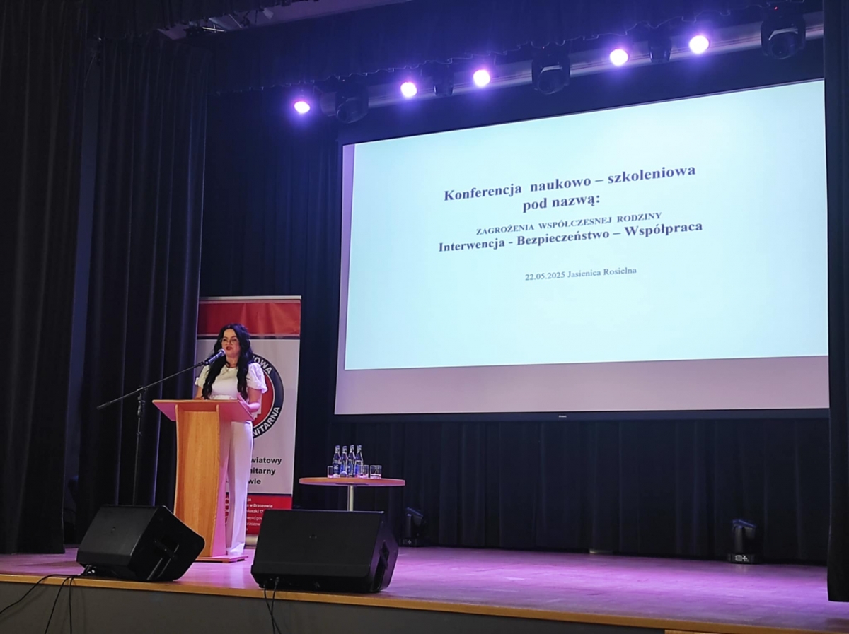 ZAGROŻENIA WSPÓŁCZESNEJ RODZINY  Interwencja - Bezpieczeństwo – Współpraca