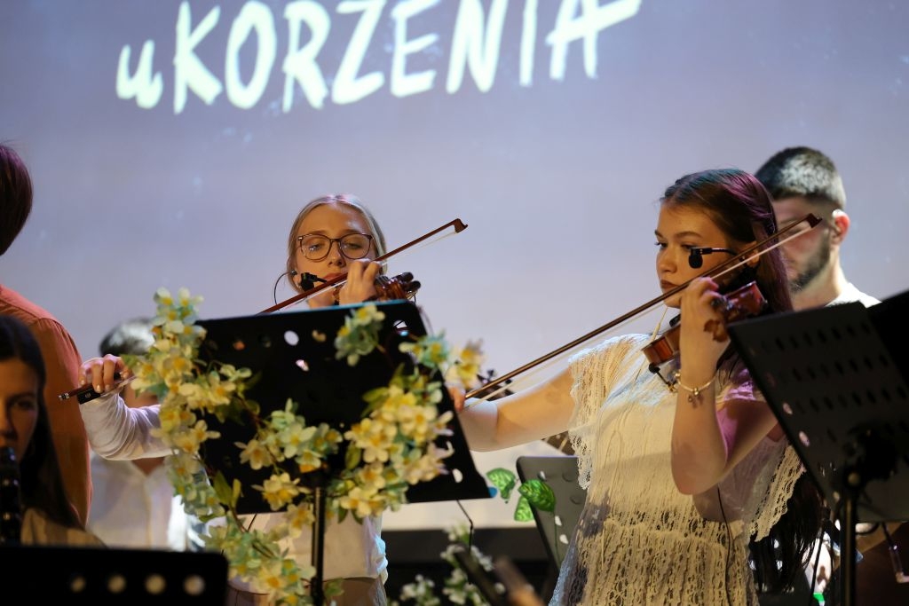 Koncert zespołu Owoc uKorzenia „ Żyjcie Miłością”